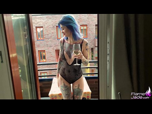❤️ Hiiglaslik tüdruk imeb neeluga ja keppib kirglikult vaba taeva all ️❌ Porno at porn et.extratorrents.top ❌️❤